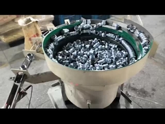 Accesorios de conductos EMT duraderos de 1 pulgada, Accesorios de conductos de acero rígido estándar UL